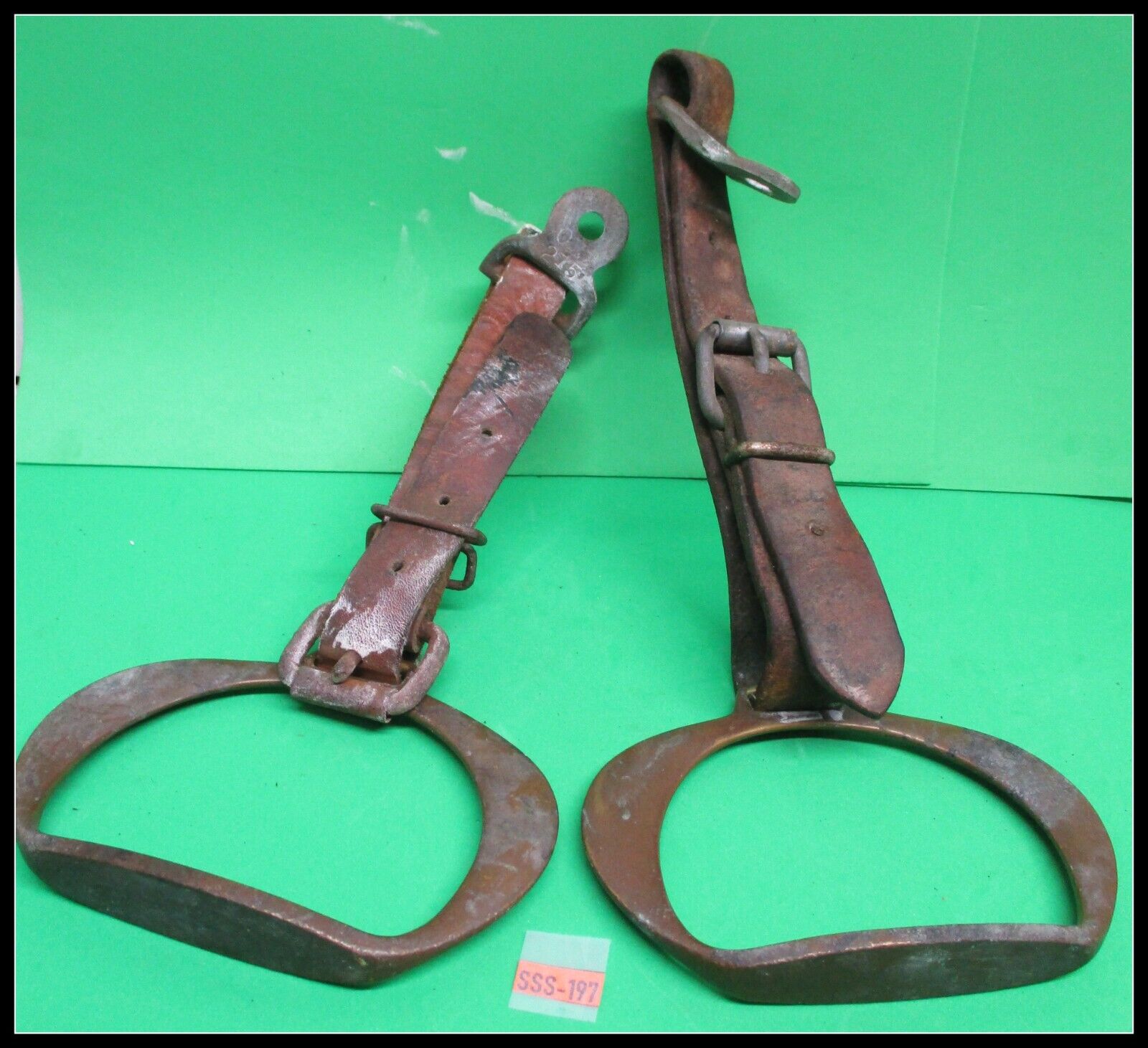 Unusual Pair Of Copper Or Bronze Riding Stirrups Great Patina With Leather