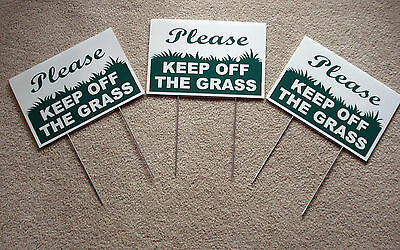 3 Please Keep Off The Grass  8"x12" Plastic Coroplast Signs With Stake  New